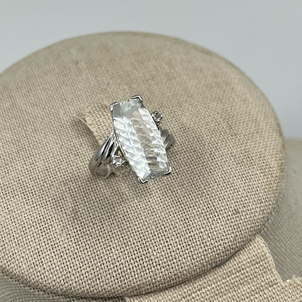 Vintage Estate Sterling Silver Faceted Emerald-Cut Statement Ring Size 7 - Picture 6 of 17